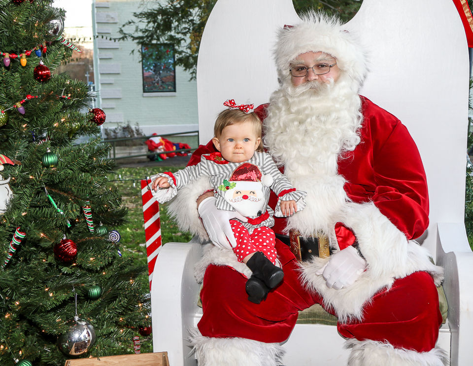 Winter Carnival _ Santa 11-24-19-8590.JPG